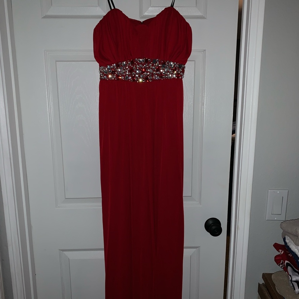 Junior’s Red Formal Dress Size 13